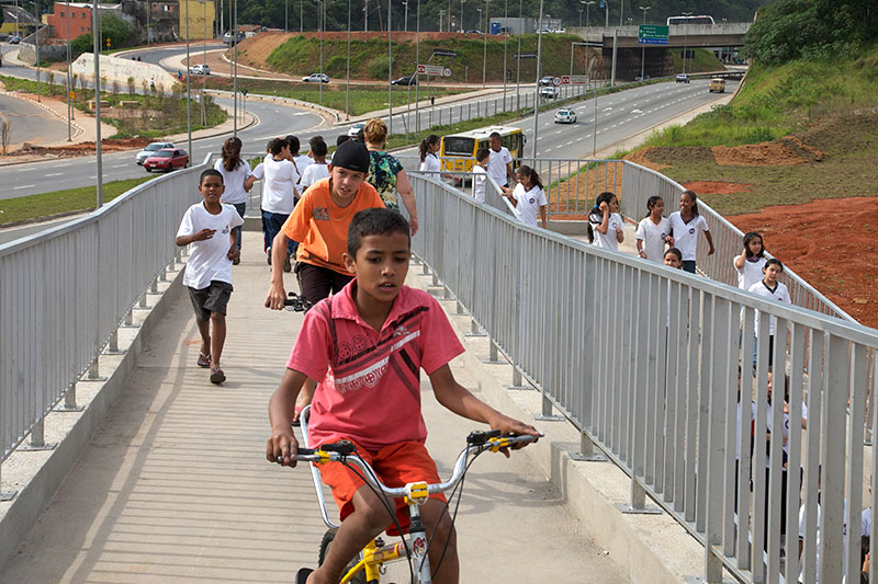 Network of Brazilian cities launched to boost cycling and walking with key actions