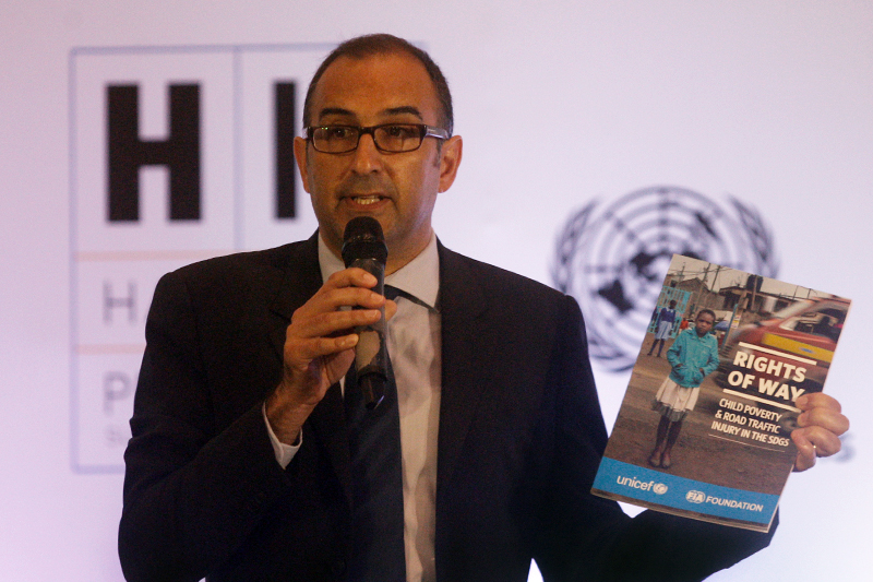 FIA Foundation Executive Director Saul Billingsley launched the ‘Rights of Way report at the Habitat III PrepCom in Surabaya.