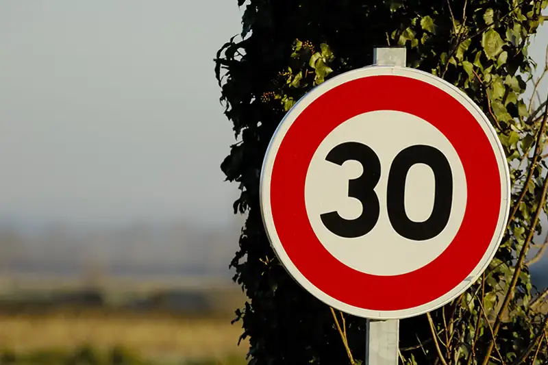 30km/h speed sign