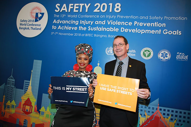 Zoleka Mandela and Rob McInerney, IRAP's CEO, support the #thisismystreet campaign.