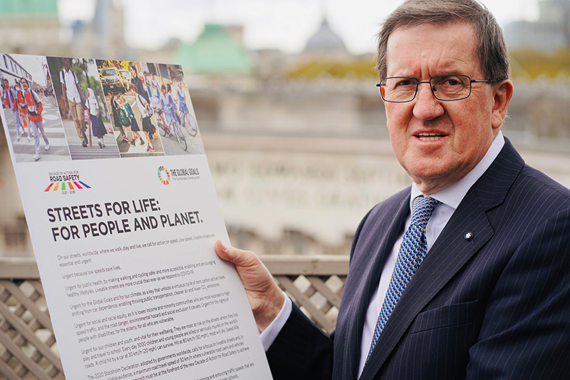 Lord Robertson, Chairman of the FIA Foundation, announced the Advocacy Hub during the launch of the UN Global Road Safety Week.