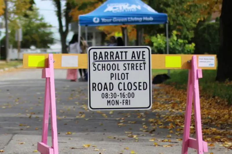 School streets create car-free space outside schools, closing the road to vehicles – normally for a short time at the start and end of the school day, although some are permanent.