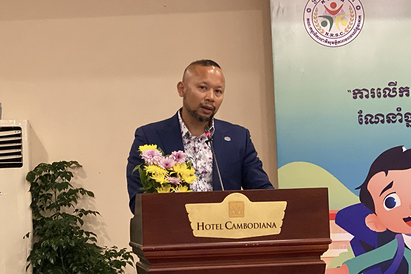 Atsani Ariobowo, FIA Foundation Child and Youth Health Director, joined the event in Phnom Penh on Safe School Zone (SSZ) National Guideline and the iRAP Star Rating for Schools toolkit.